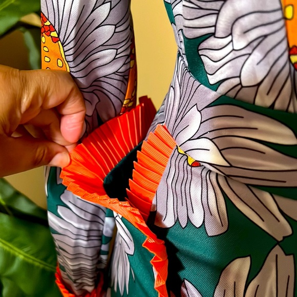 Sunflower Skirt Set - Picture 6 of 11